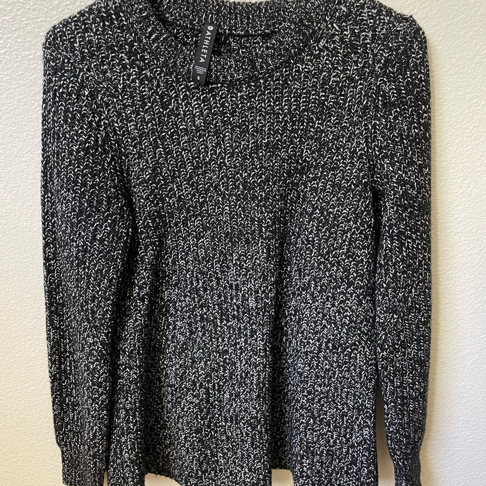 Athleta sweater